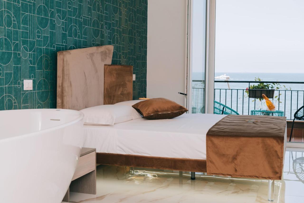 Frontemare Bed & Breakfast