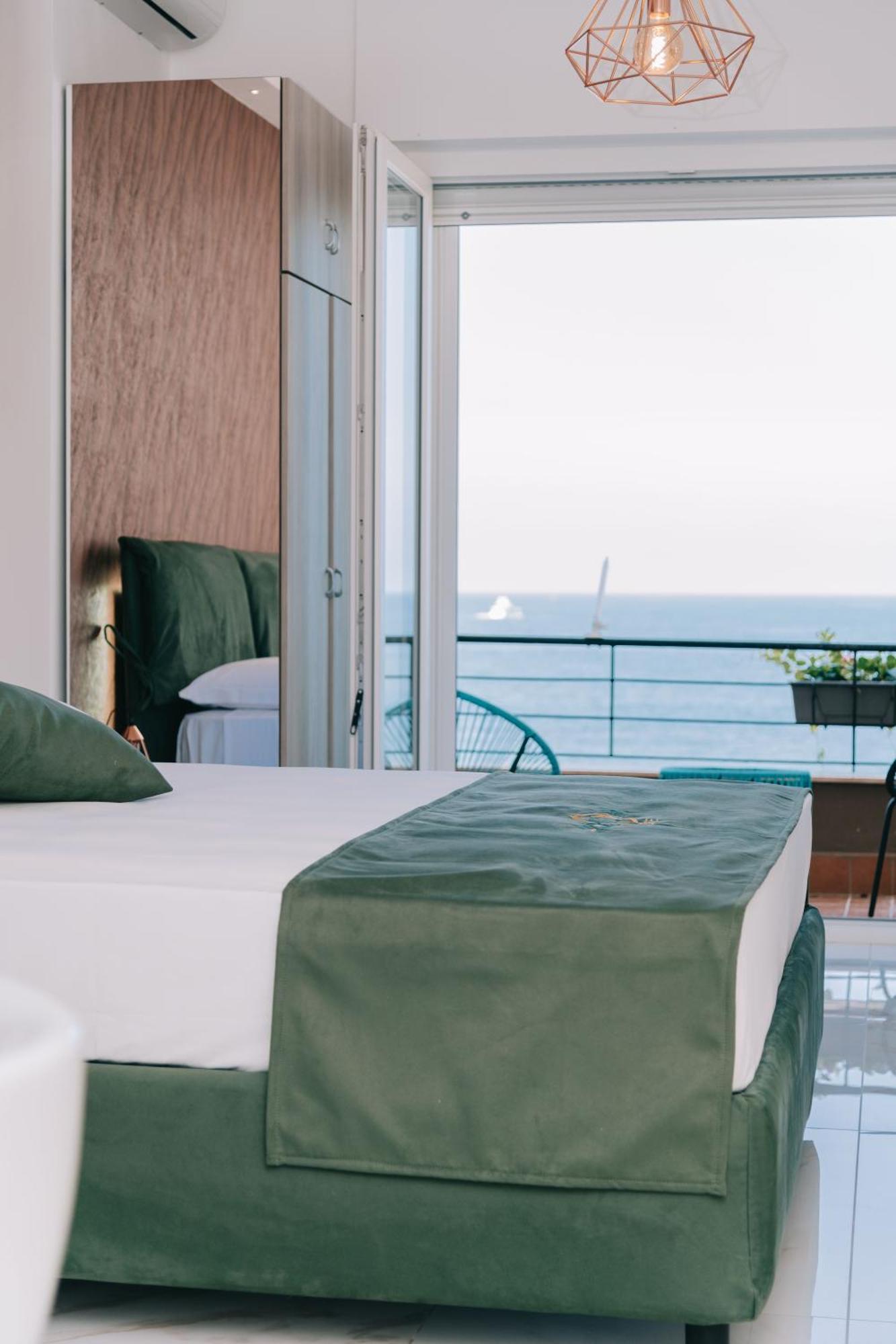 Frontemare Bed & Breakfast Castellammare di Stabia